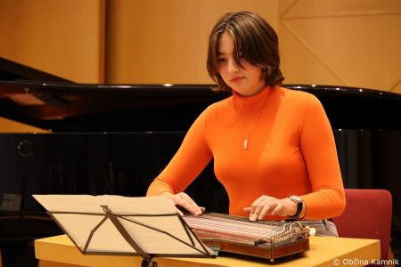 Glasbena šola Kamnik bogatejša za povezovalni hodnik med matično šolo in stavbo na Kajuhovi ulici (14)